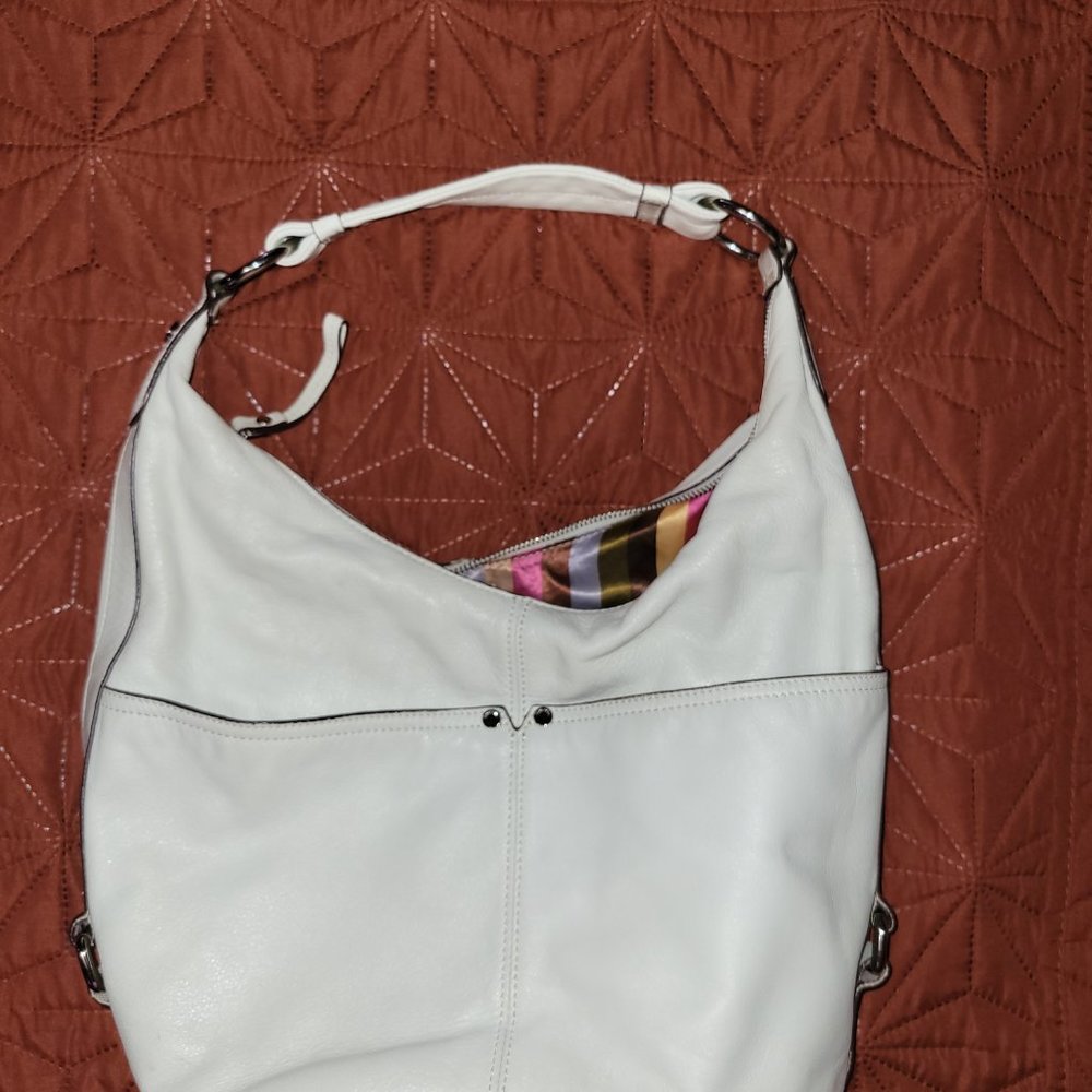 Tignanello Bucket Purse - Picture 4 of 4